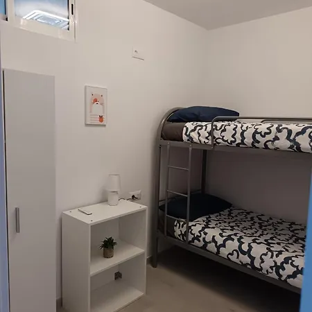 Апартаменты Amazing Doble Beedroom Адехе